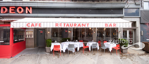 New York SIdewalk Cafe Panorama