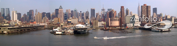Panorama of Manhattan from the Hudson River