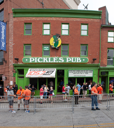 Pickles Pub Panorama II